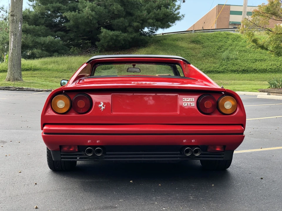 1986 Ferrari 328 GTS - Image 21 of 31
