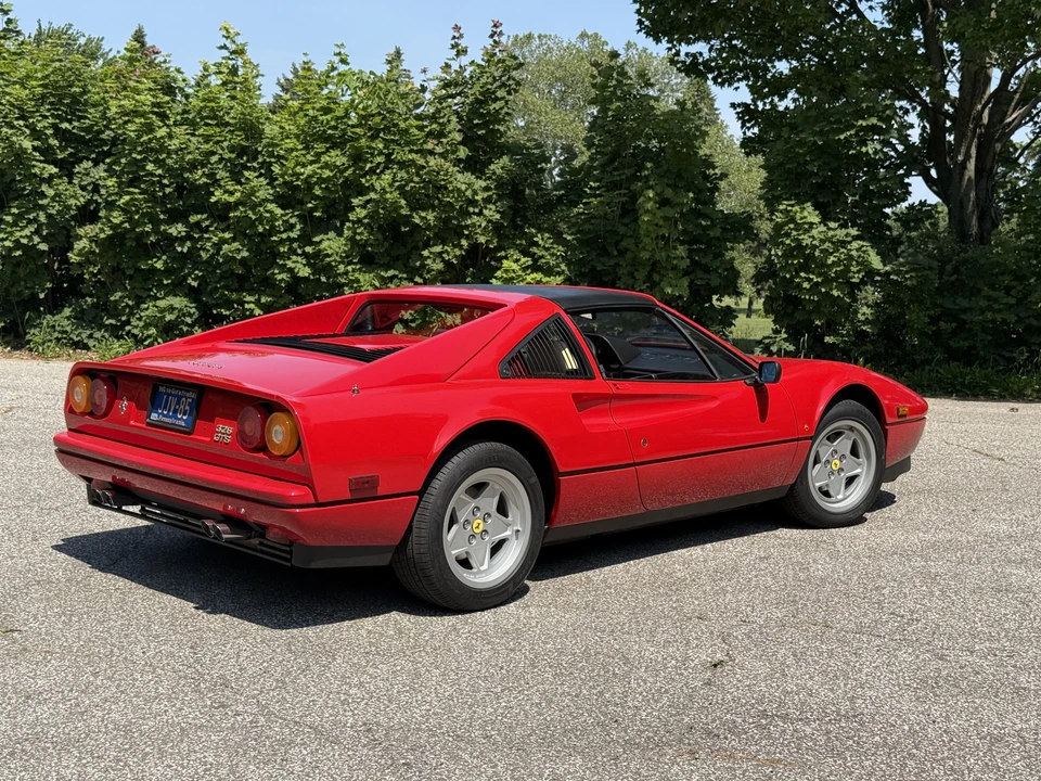 1986 Ferrari 328 GTS - Image 17 of 31