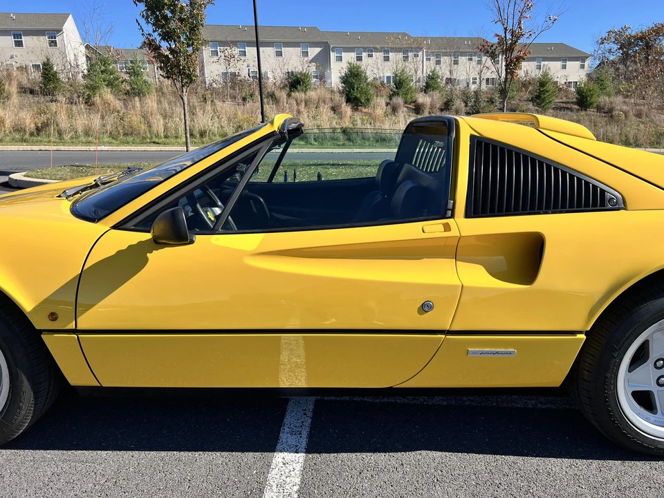 1986 Ferrari 328 GTS - Image 29 of 31