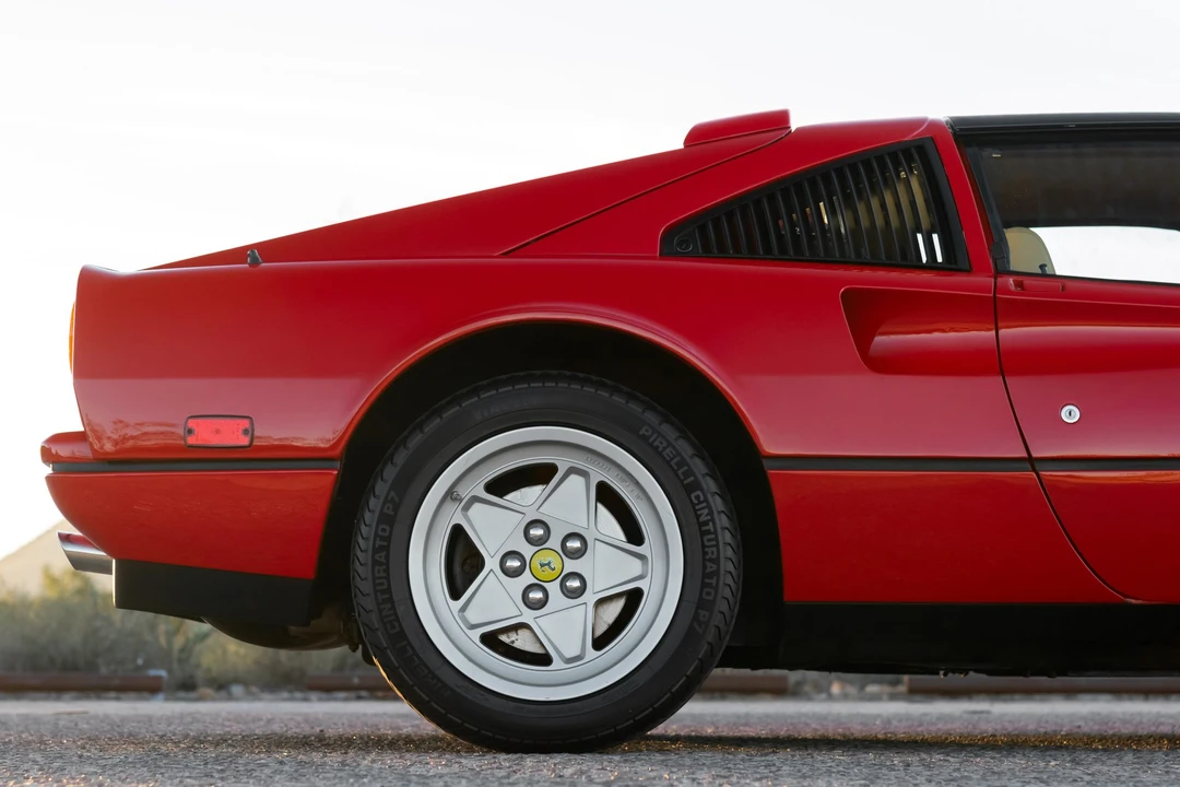 1986 Ferrari 328 GTS - Image 23 of 31