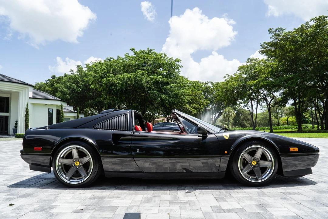 1986 Ferrari 328 GTS - Image 7 of 31
