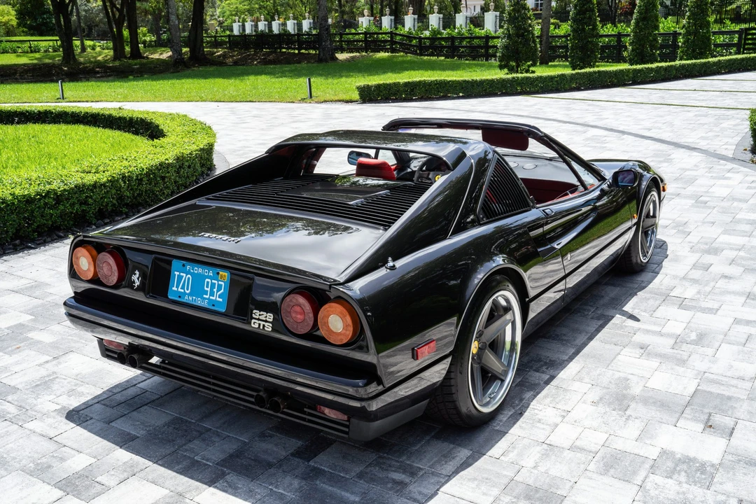 1986 Ferrari 328 GTS - Image 6 of 31