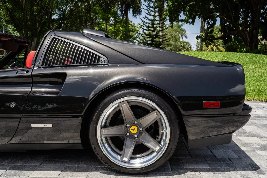 1986 Ferrari 328 GTS - Image 30 of 31
