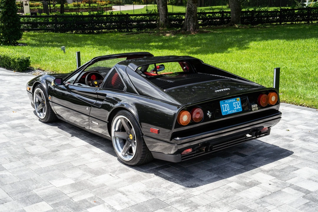 1986 Ferrari 328 GTS - Image 4 of 31