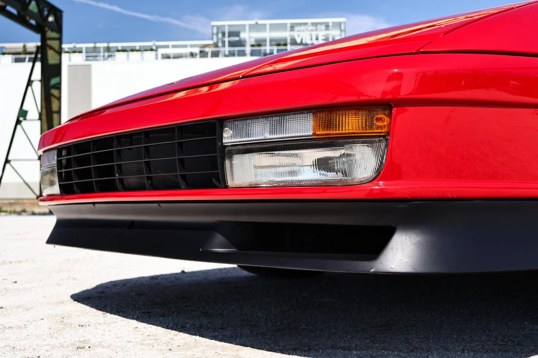 1986 Ferrari Testarossa - Image 28 of 31