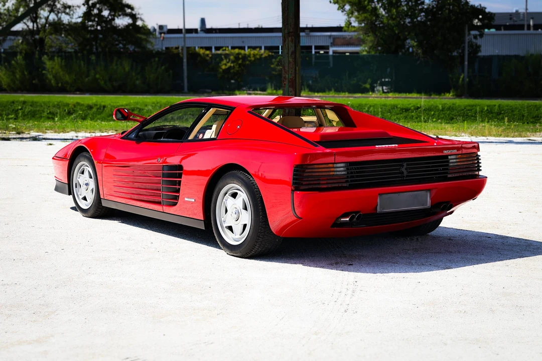 1986 Ferrari Testarossa - Image 13 of 31