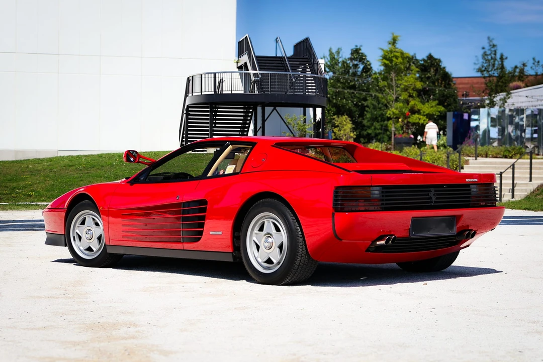 1986 Ferrari Testarossa - Image 12 of 31