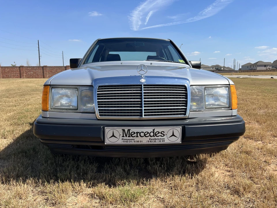1986 Mercedes-Benz W124 E-Class - Image 5 of 31