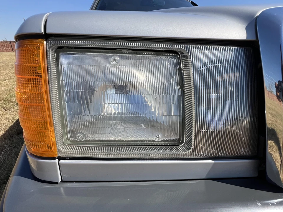 1986 Mercedes-Benz W124 E-Class - Image 29 of 31