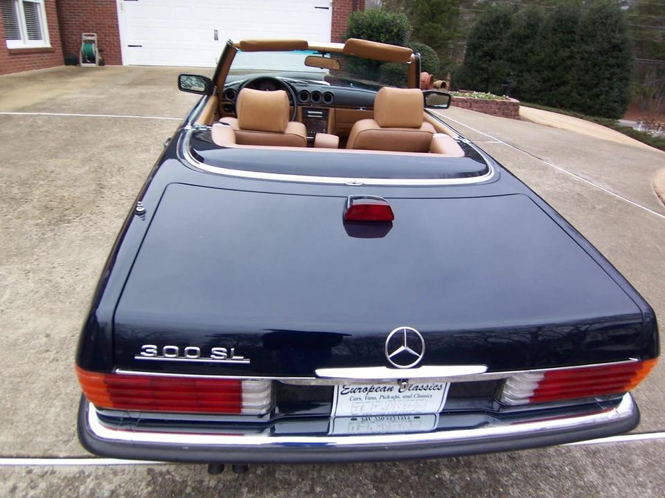 1986 Mercedes-Benz R107 SL-Class - Image 24 of 31