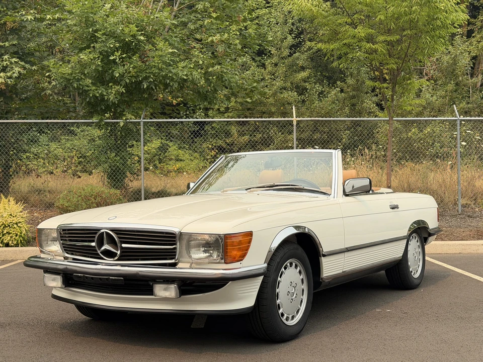1986 Mercedes-Benz R107 SL-Class - Image 2 of 31