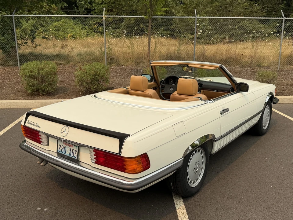 1986 Mercedes-Benz R107 SL-Class - Image 11 of 31