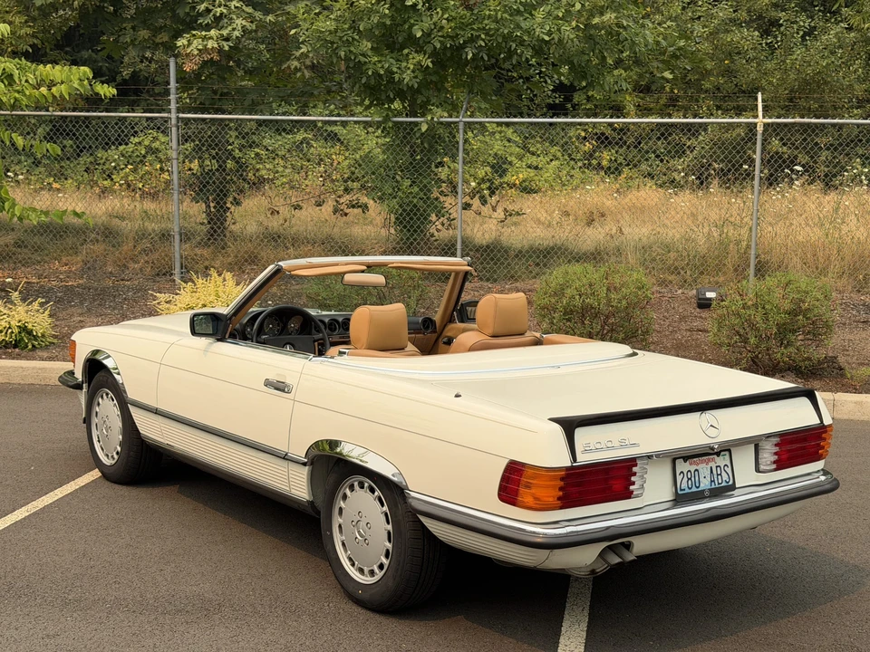 1986 Mercedes-Benz R107 SL-Class - Image 17 of 31