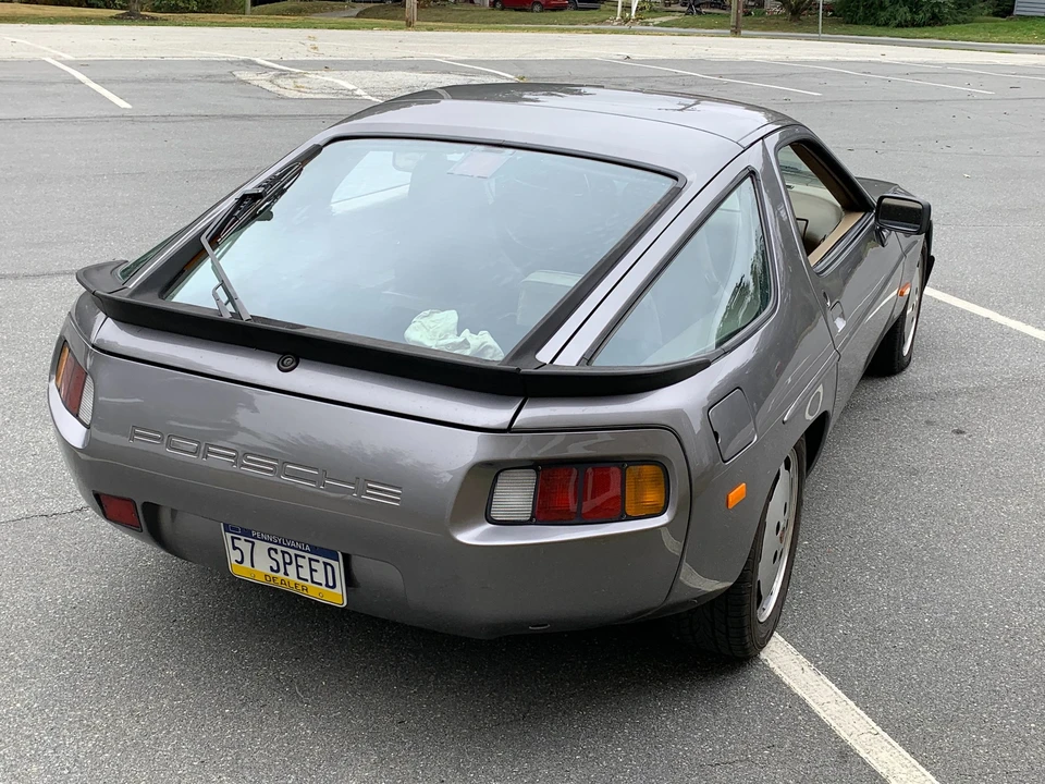 1986 Porsche 928 S - Image 8 of 31