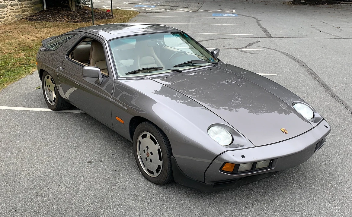 1986 Porsche 928 S - Image 10 of 31