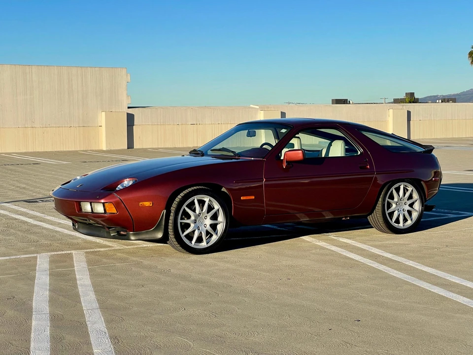 1986 Porsche 928 S - Image 6 of 31