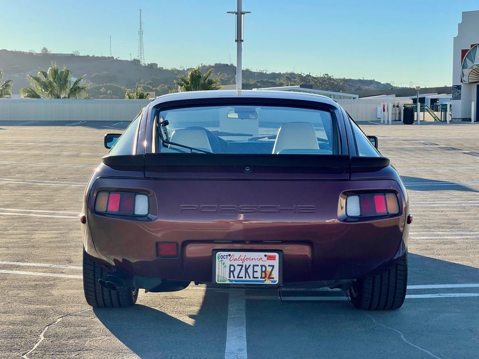 1986 Porsche 928 S - Image 15 of 31