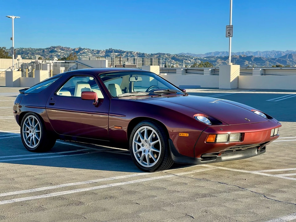 1986 Porsche 928 S - Image 27 of 31