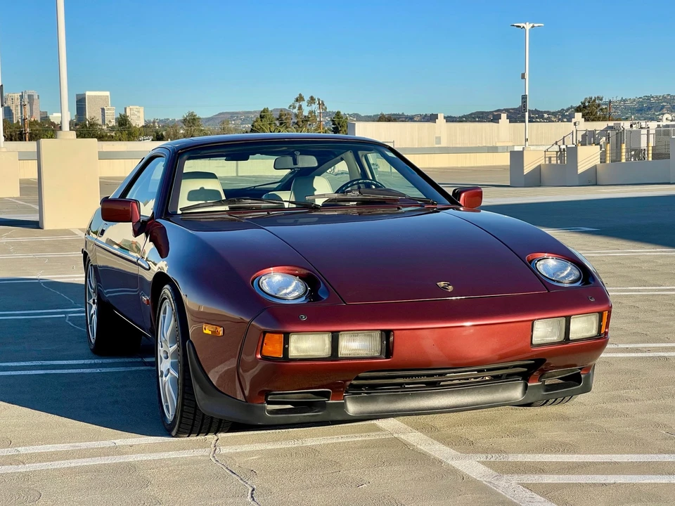1986 Porsche 928 S - Image 29 of 31