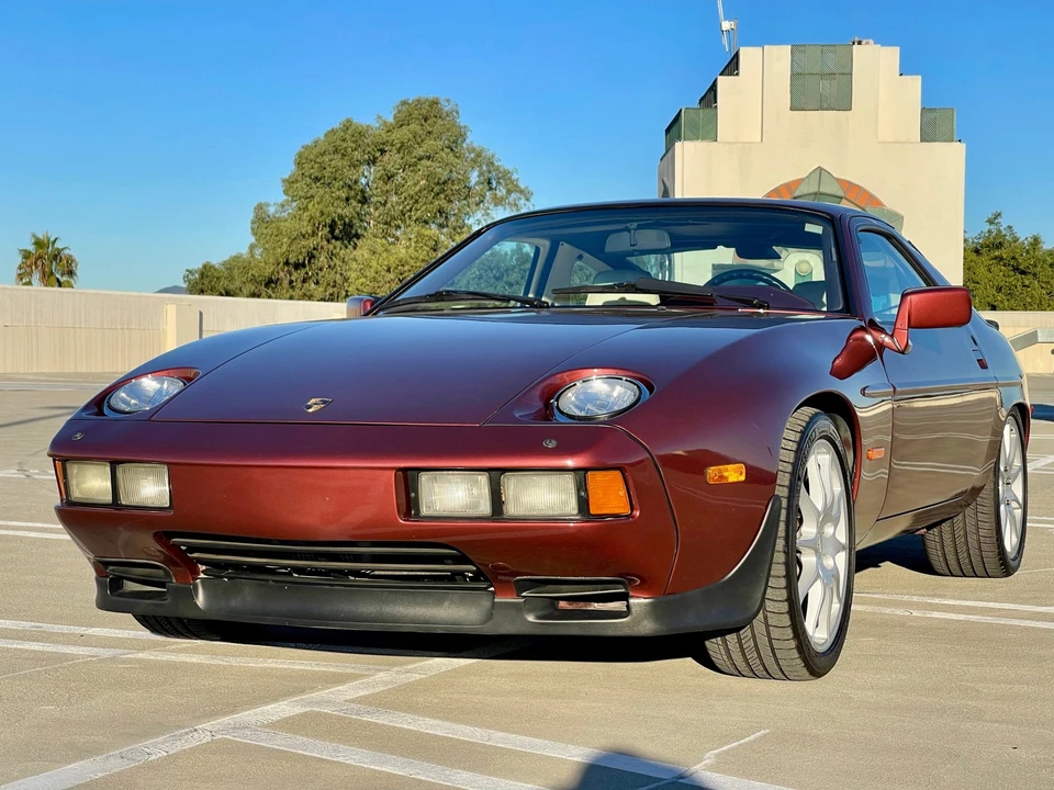 1986 Porsche 928 S - Image 4 of 31