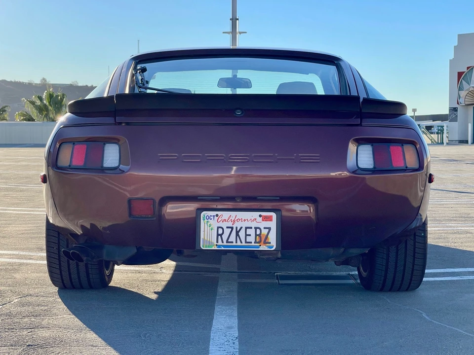 1986 Porsche 928 S - Image 16 of 31