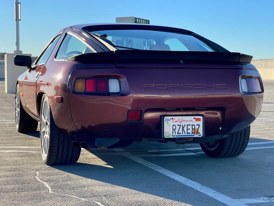 1986 Porsche 928 S - Image 14 of 31
