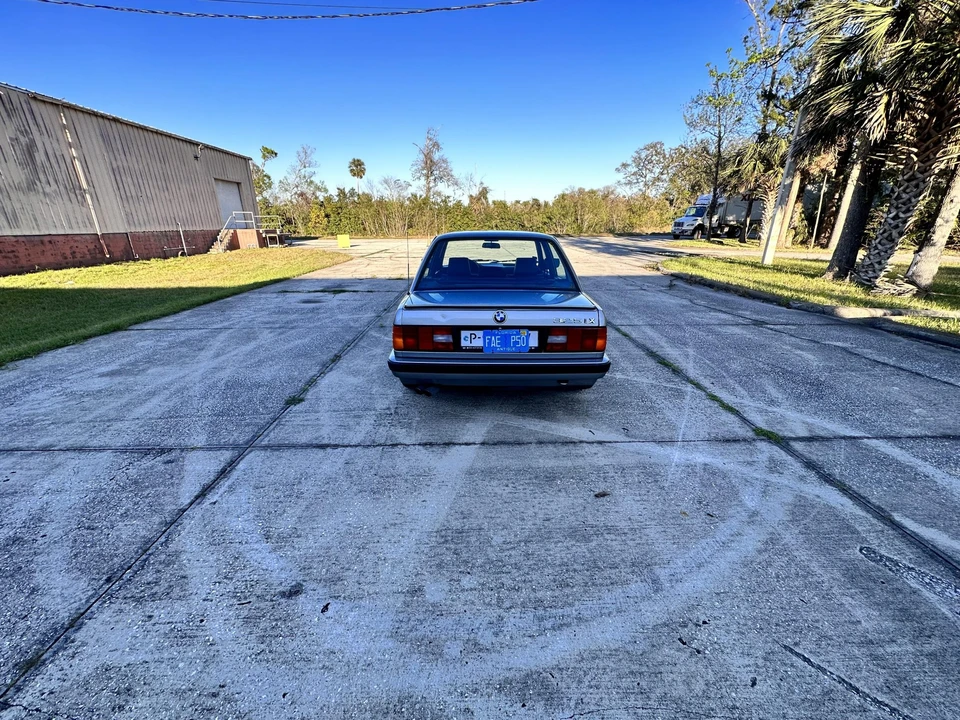 1987 BMW E30 3 Series - Image 16 of 31