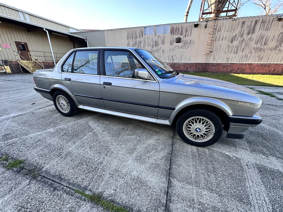 1987 BMW E30 3 Series - Image 2 of 31