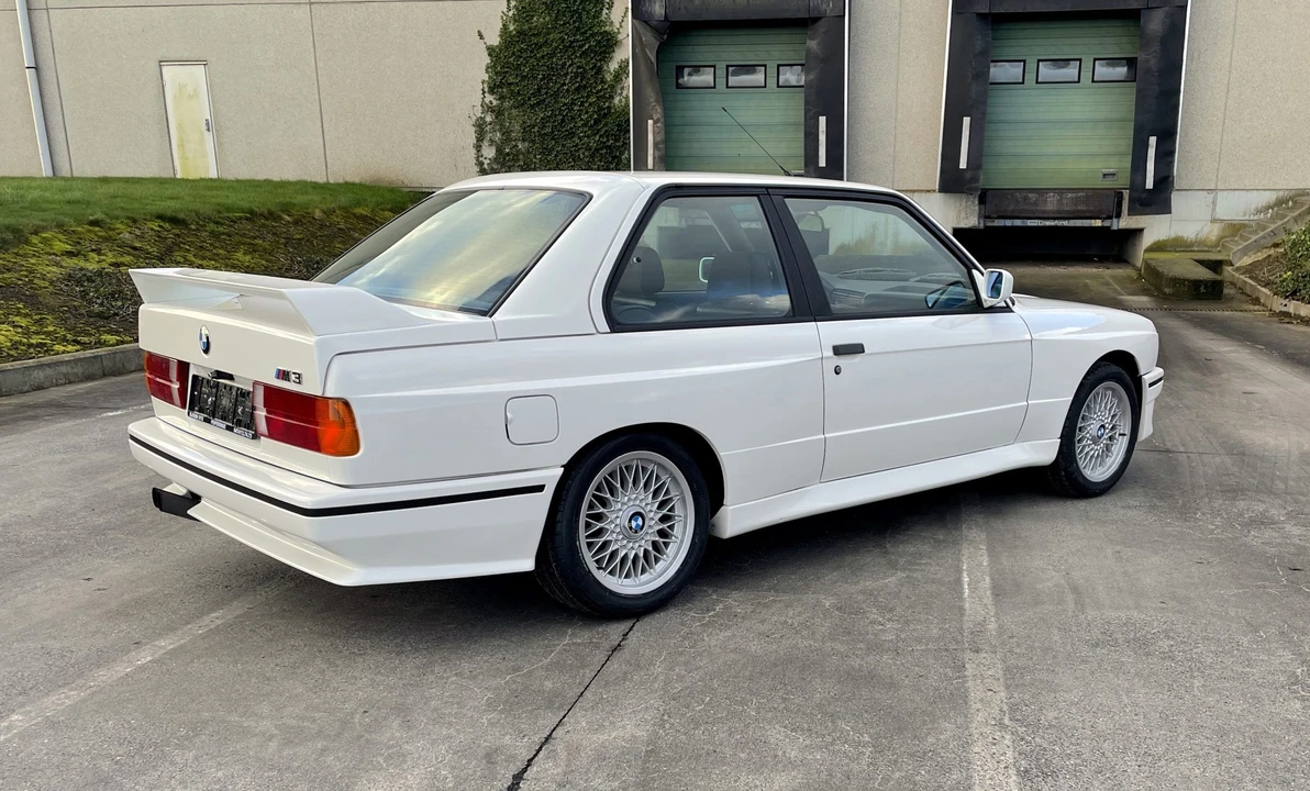 1987 BMW E30 M3 - Image 11 of 31