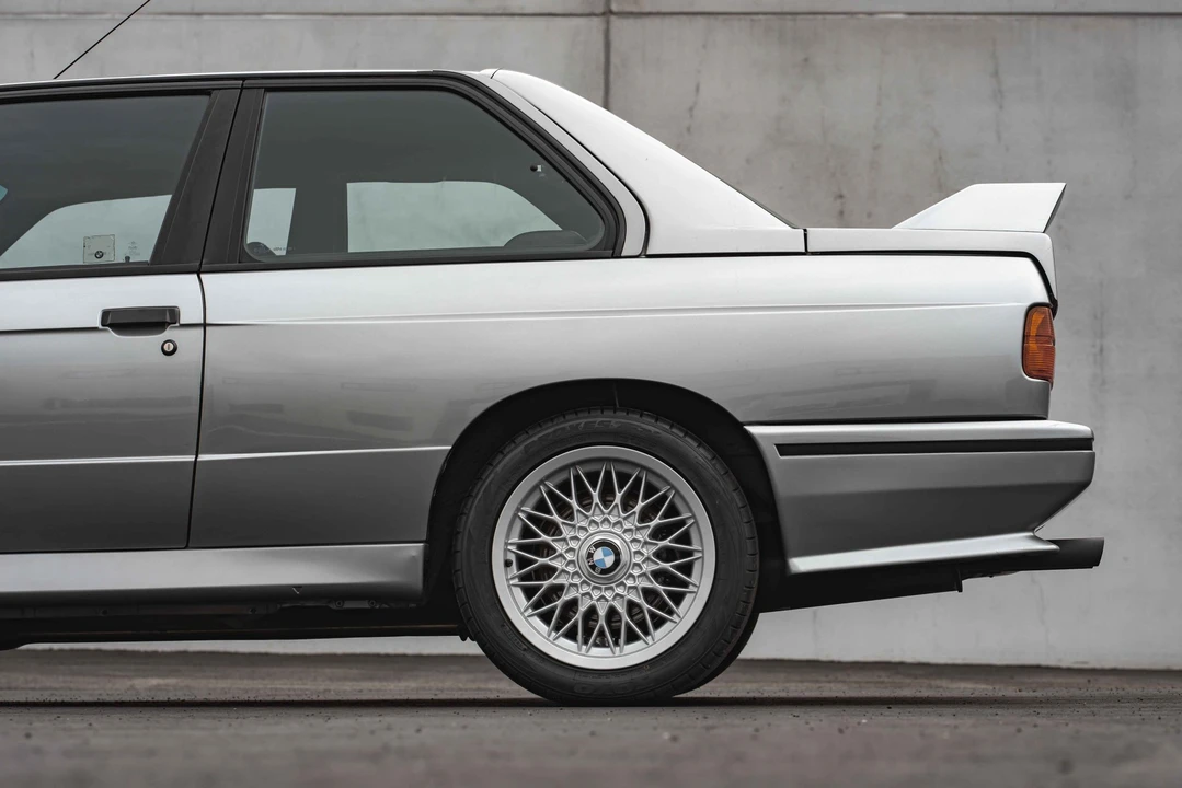 1987 BMW E30 M3 - Image 18 of 31