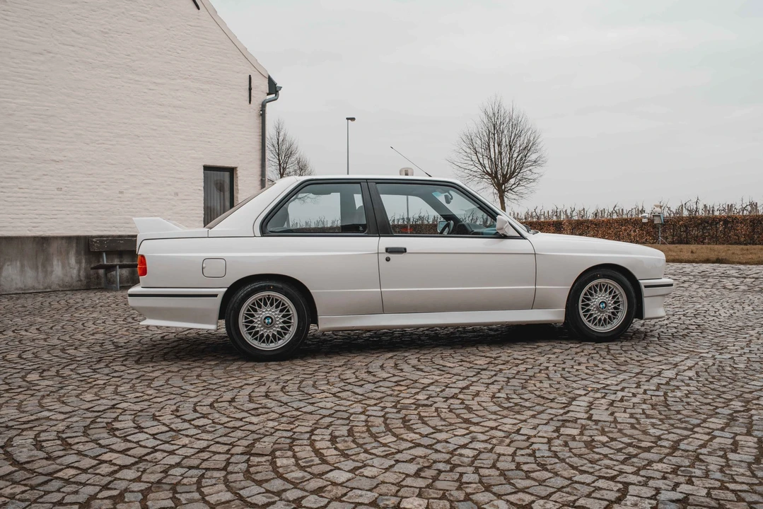1987 BMW E30 M3 - Image 17 of 31