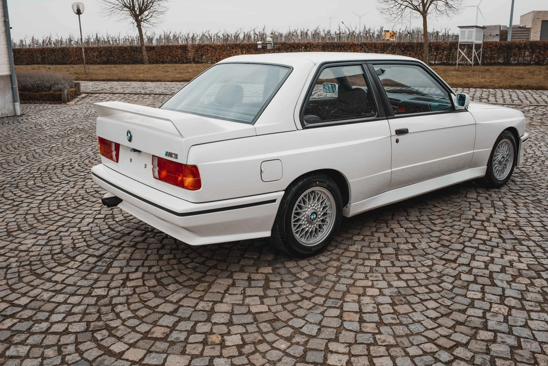1987 BMW E30 M3 - Image 13 of 31