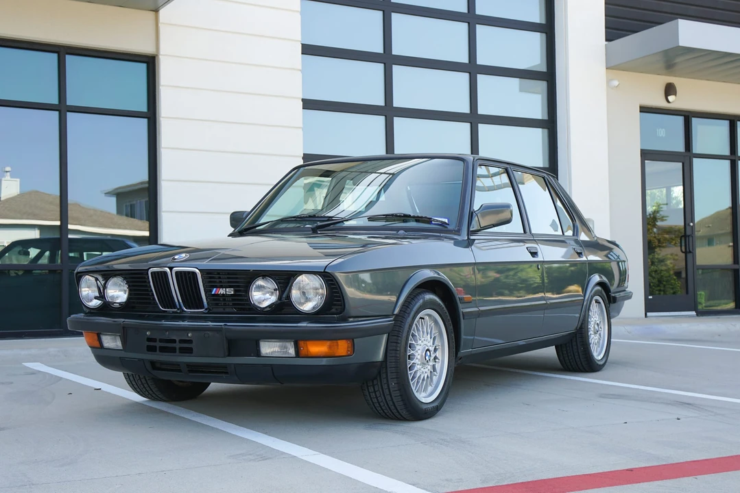 1987 BMW E28 M5 - Image 4 of 31