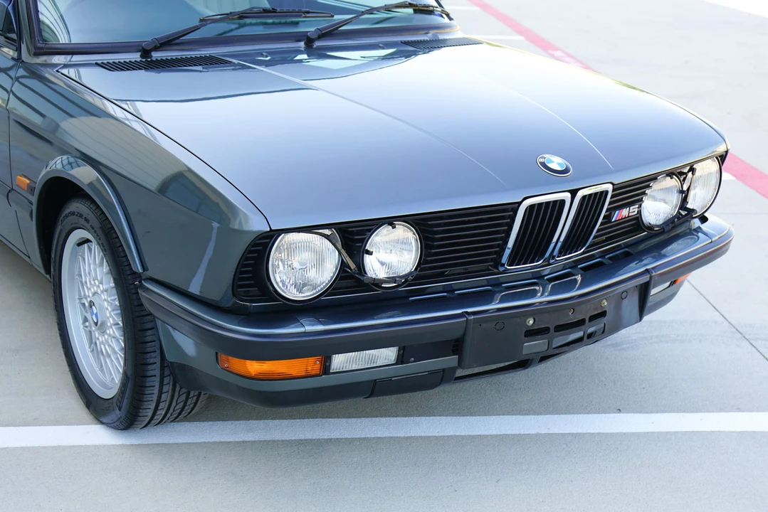 1987 BMW E28 M5 - Image 29 of 31