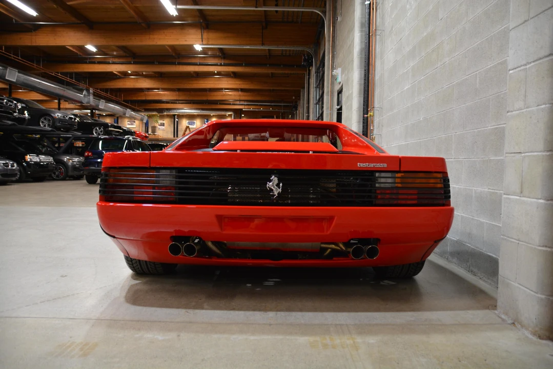 1987 Ferrari Testarossa - Image 10 of 31