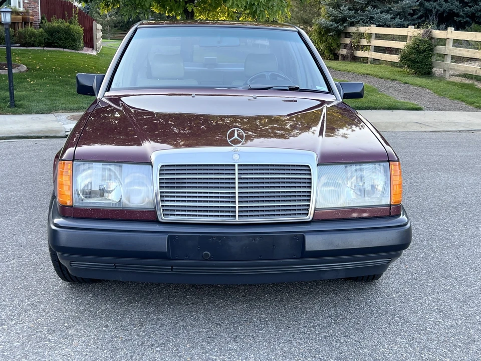 1987 Mercedes-Benz W124 E-Class - Image 30 of 31