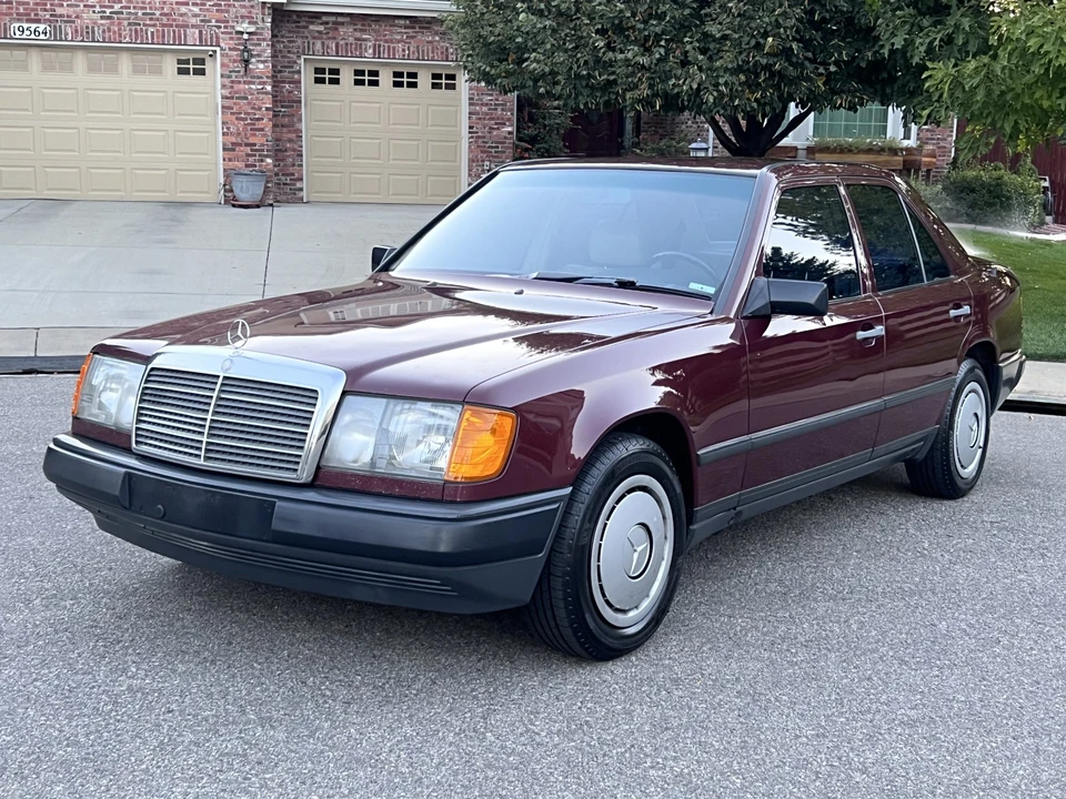 1987 Mercedes-Benz W124 E-Class - Image 3 of 31