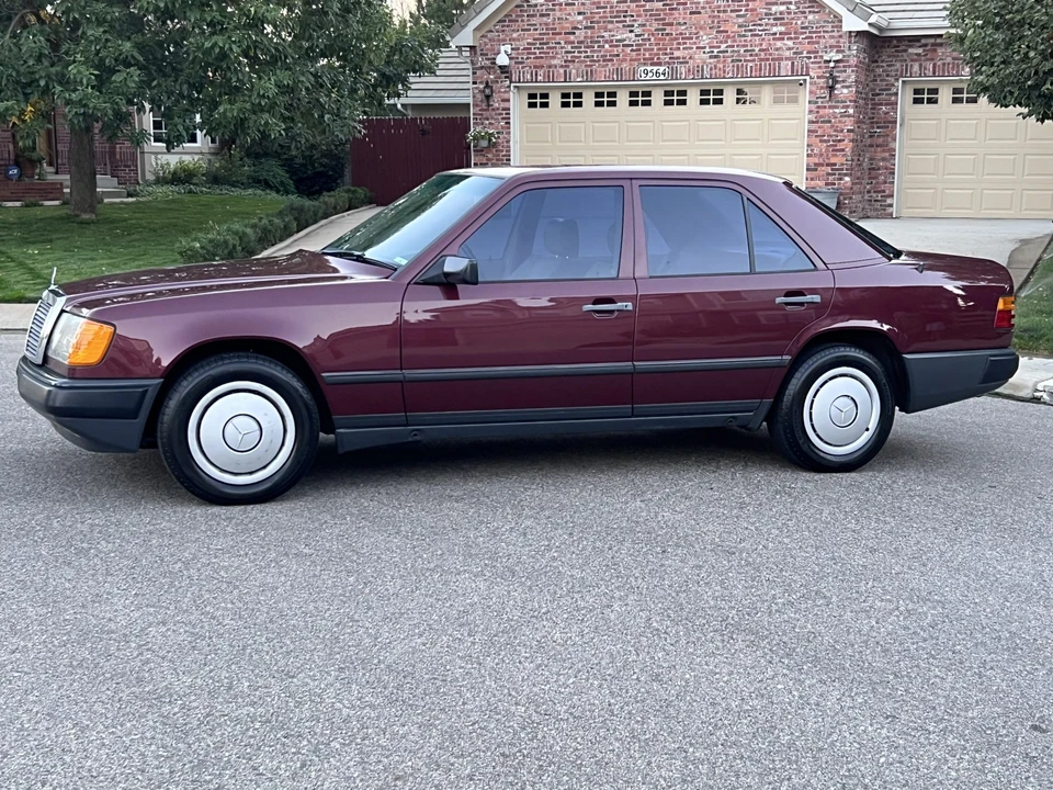 1987 Mercedes-Benz W124 E-Class - Image 23 of 31