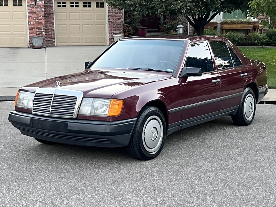 1987 Mercedes-Benz W124 E-Class - Image 26 of 31