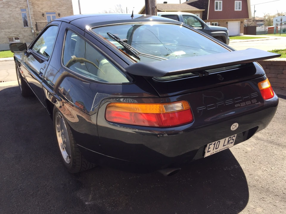 1987 Porsche 928 S4 - Image 9 of 31