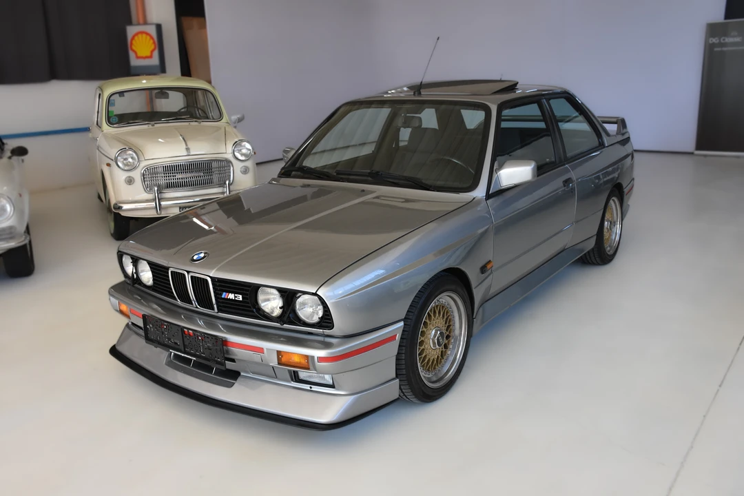 1988 BMW E30 M3 - Image 2 of 31