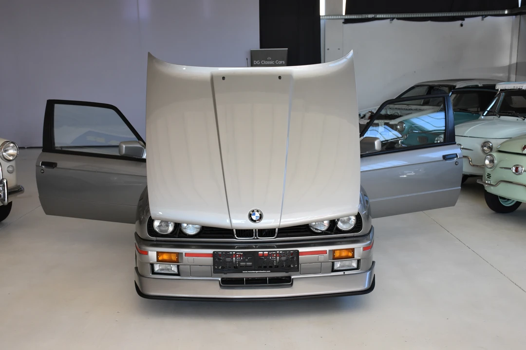 1988 BMW E30 M3 - Image 15 of 31