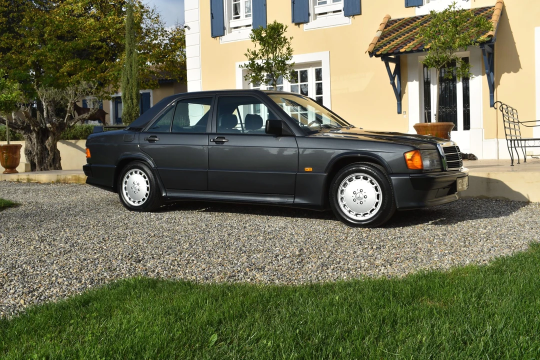 1988 Mercedes-Benz 190E 2.3-16 & 2.5-16 - Image 21 of 31