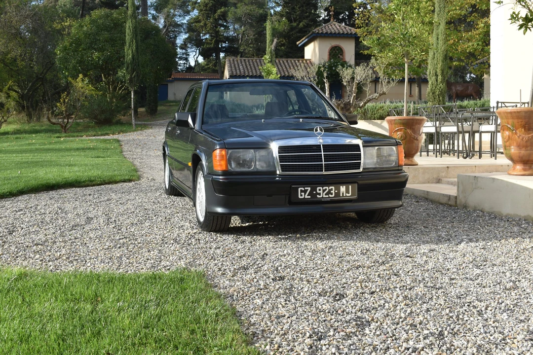 1988 Mercedes-Benz 190E 2.3-16 & 2.5-16 - Image 26 of 31