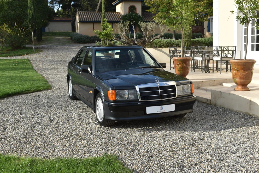 1988 Mercedes-Benz 190E 2.3-16 & 2.5-16 - Image 30 of 31