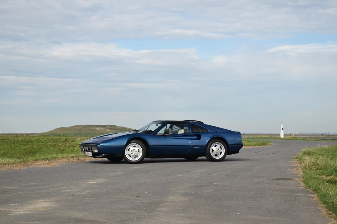 1989 Ferrari 328 GTS - Image 16 of 31