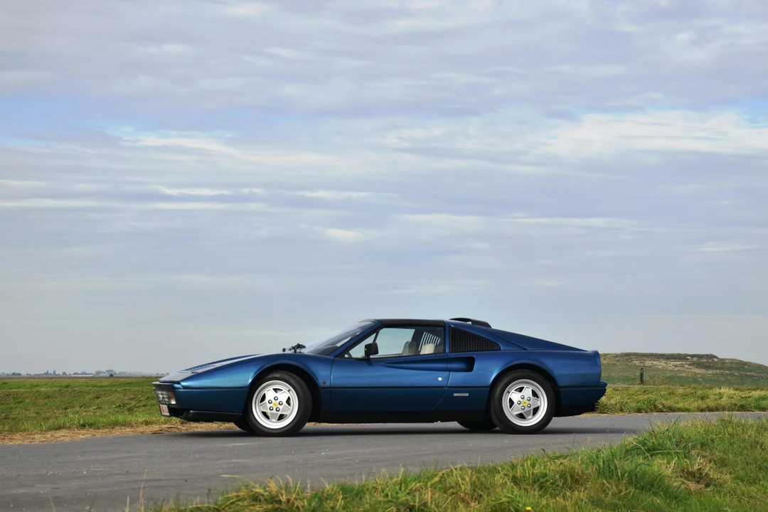 1989 Ferrari 328 GTS - Image 15 of 31