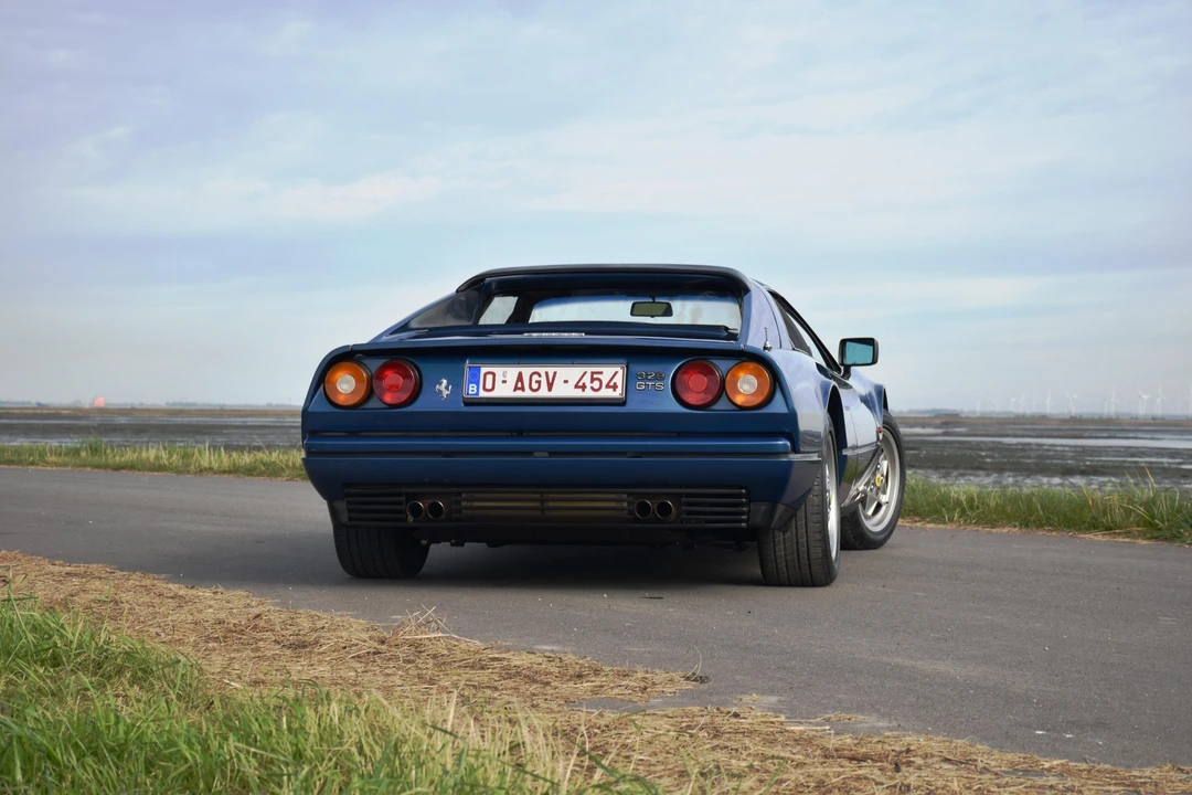 1989 Ferrari 328 GTS - Image 13 of 31