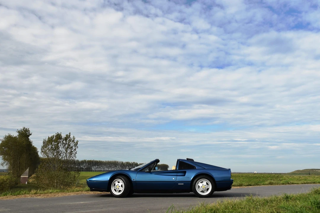 1989 Ferrari 328 GTS - Image 4 of 31