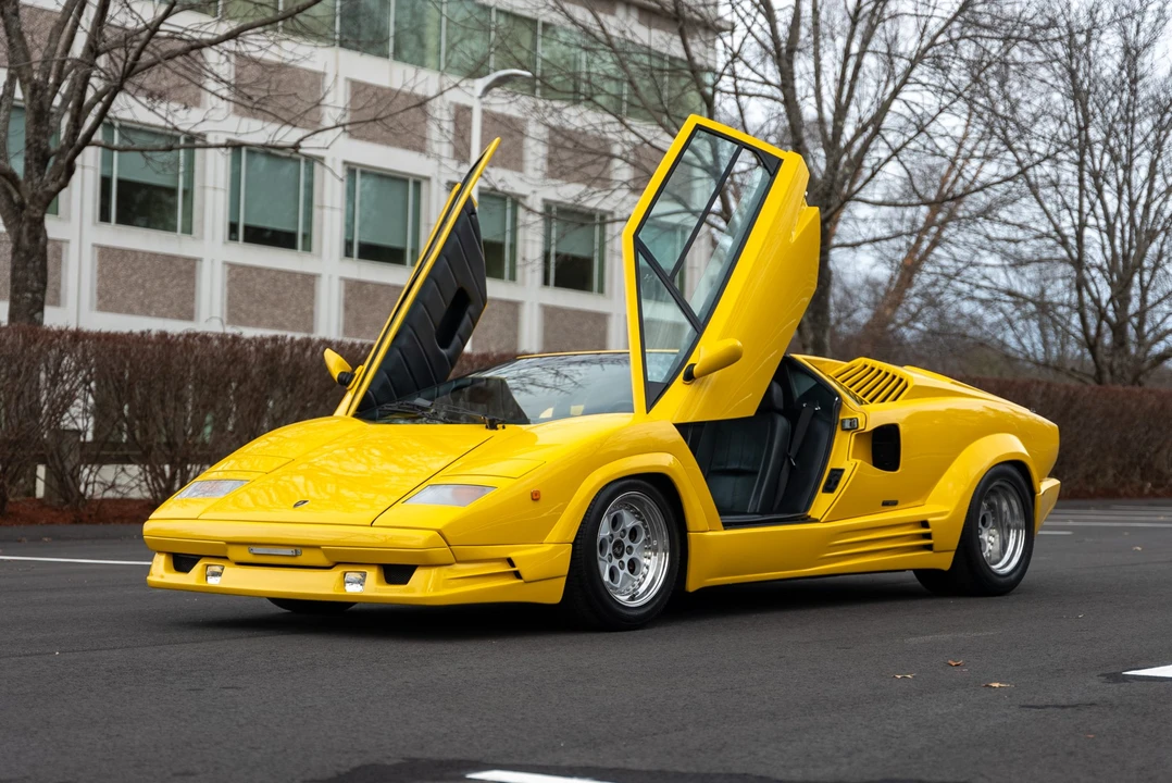 1989 Lamborghini Countach 25th Anniversary Edition - Image 20 of 31